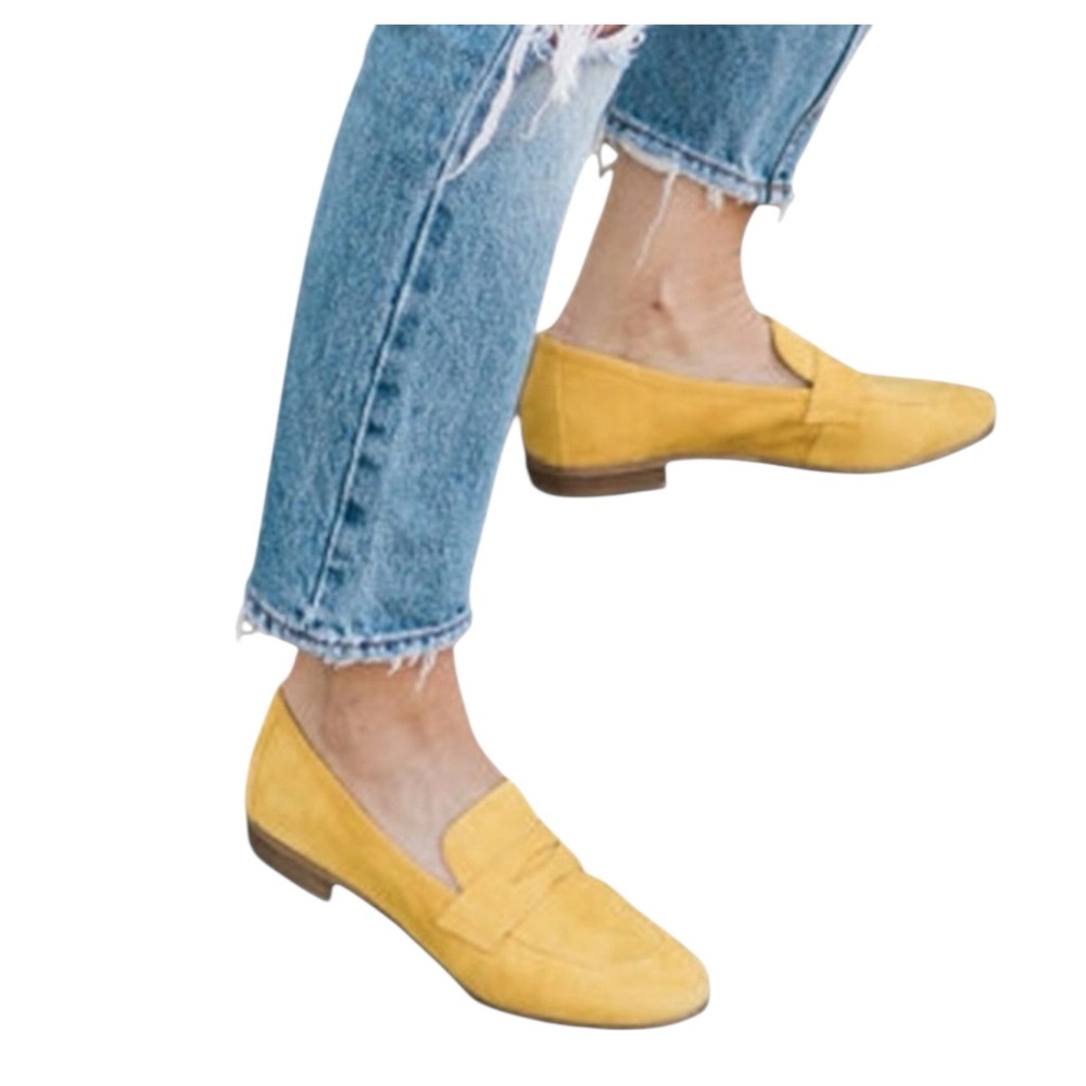 MARC FISHER LTD YELLOW SUEDE CHANGE  LOAFERS SZ 9 MED NWOT
